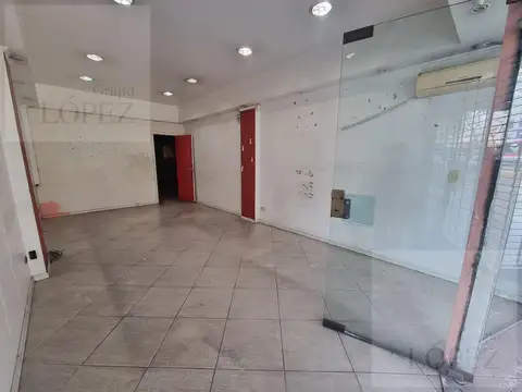 Alquiler Local en Florida sobre Av. Maipú, excelente ubicación
