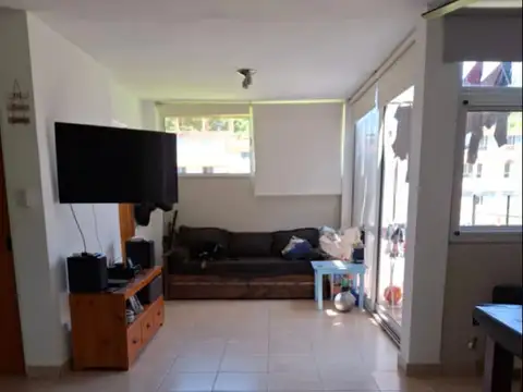 AV ITALIA 600, Piso 2