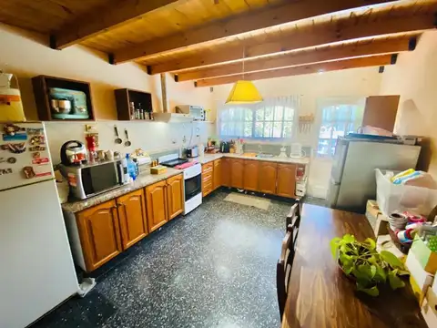 Casa 3 ambientes - Haedo Norte