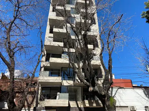 Venta monoambiente en Nuñez con balcon