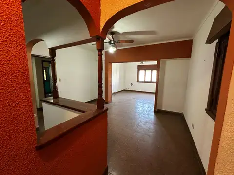 Departamento 4 ambientes Moreno centro