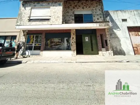 Excelente propiedad en tres plantas con posibilidad de financiar el 50%