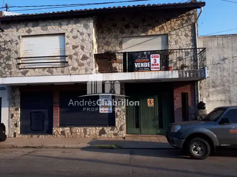 Casa en venta de tres dormitorios zona semi centro