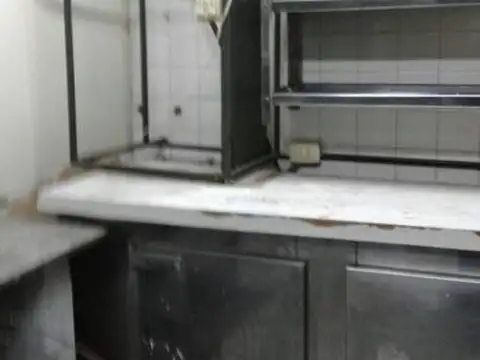 Marcelo Torcuato De Alvear 900