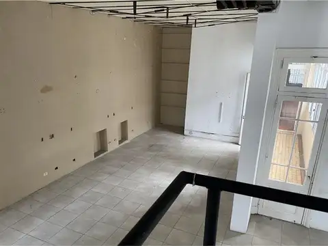 Oficina en Venta 76 años