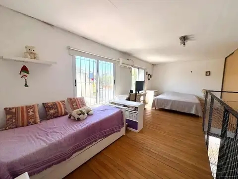 Depto Tipo Casa en Venta de 2 ambientes