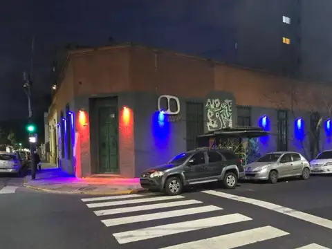 VENTA LOCAL EN ESQUINA con IMPORTANTE RENTA