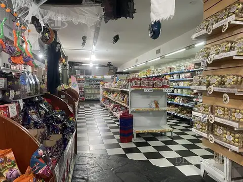 Local - San Nicolas