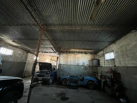 VENTA GALPON 350 M2, VILLA RAMALLO.