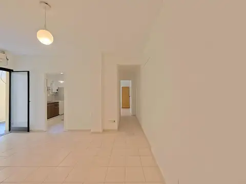 Araoz 2300, Piso 0