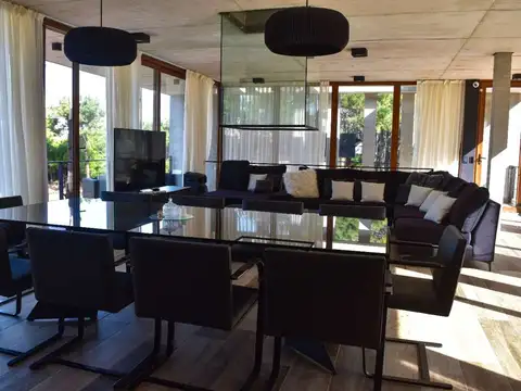 Casa en Venta al Este