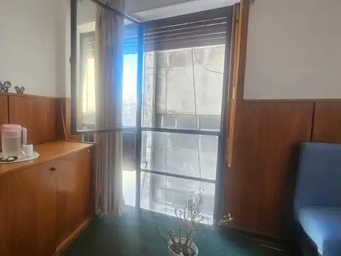 Oficina en Alquiler en Centro, $ 200.000