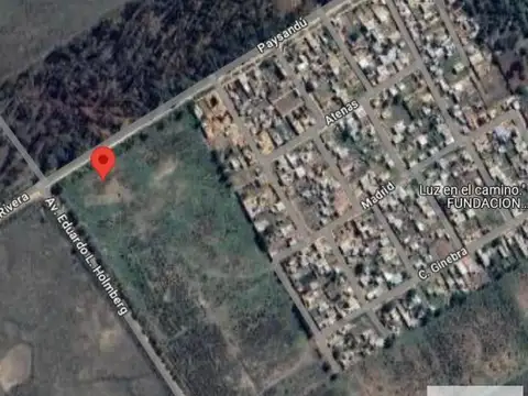 Avenida Holmberg y Paysandú