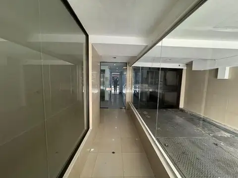 Oficina en Venta con 1 cochera