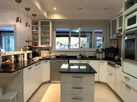 Casa en Venta al Noroeste