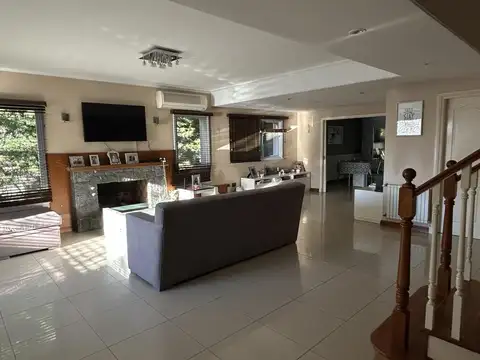 Casa en Venta de 5 dormitorios
