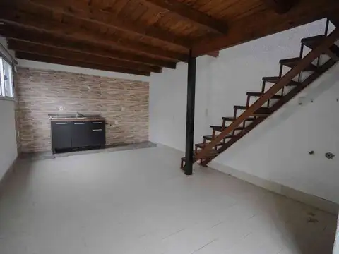 Casa en Alquiler de 1 dormitorio