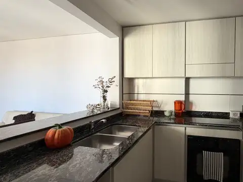 Venta departamento dos dormitorios con balcon en barrio Cofico