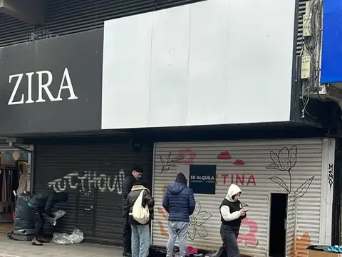 Local en Alquiler en Centro, $ 6.750.000