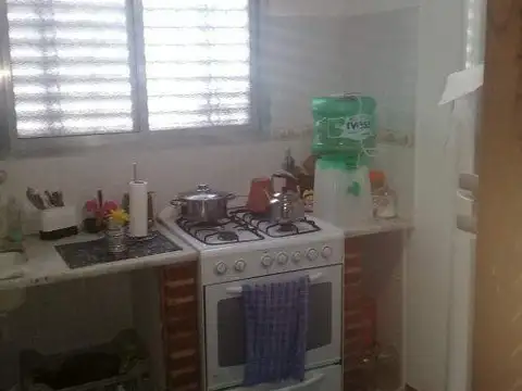 Depto Tipo Casa en Venta en Remedios De Escalada, USD 98.000