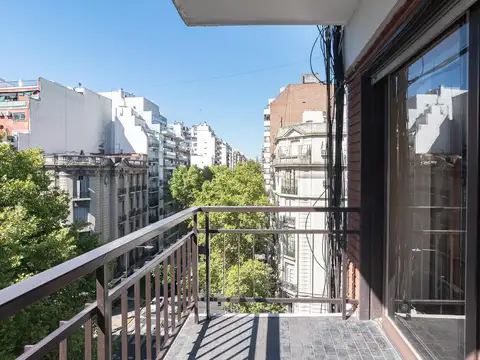 Avenida Pueyrredón 1300