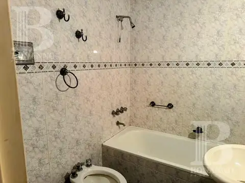 Departamento 4 ambientes con 2 baños