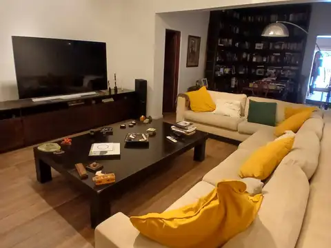 Casa en Venta de 5 dormitorios
