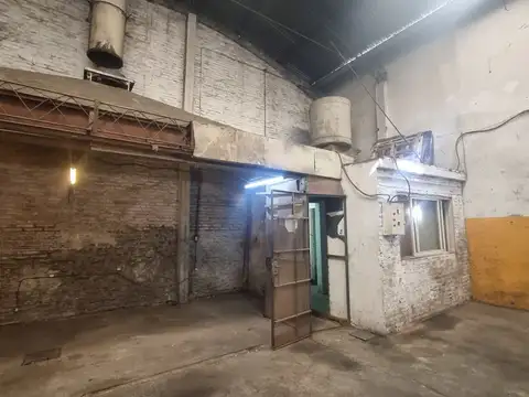 Galpon en Venta 10  mts Frente