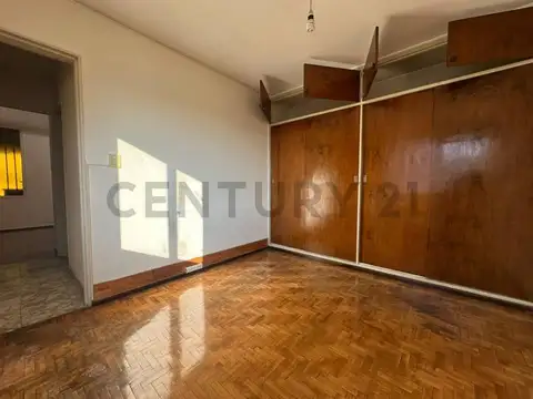 Departamento 4 ambientes con 1 baño