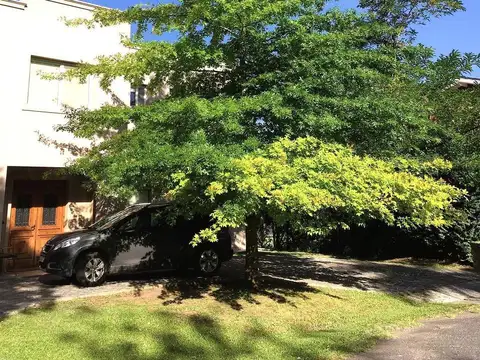 Casa en Alquiler 12 años