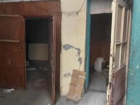 Depto Tipo Casa 6 ambientes con 2 baños
