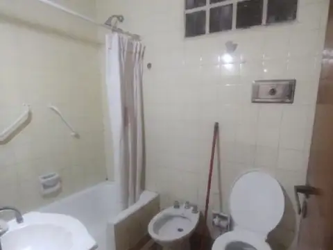 ALQUILER DEPARTAMENTO DE  3 AMBIENTES EN FLORESTA