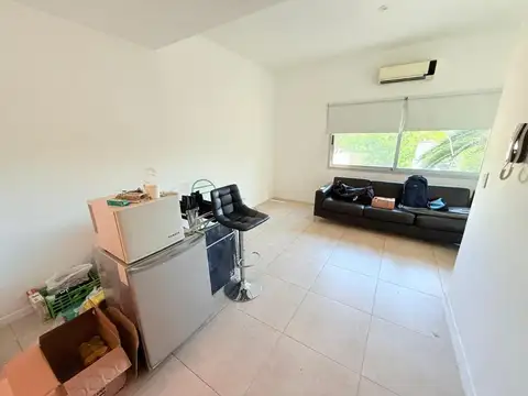 DEPARTAMENTO PARA USO PROFESIONAL / COMERCIAL