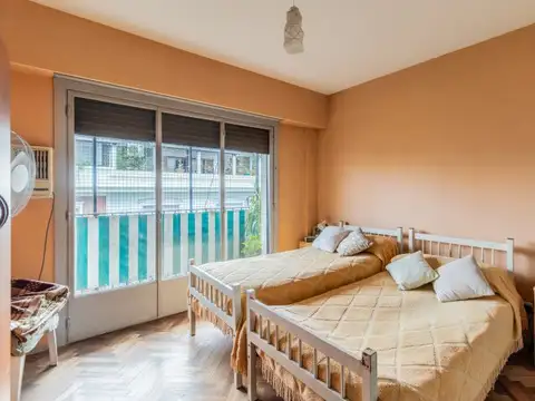 Departamento 5 ambientes| 137 m² Totales | Balcón | Bolivia al 300 – Flores