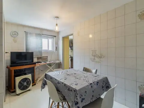 Departamento en Venta en Flores, USD 150.000