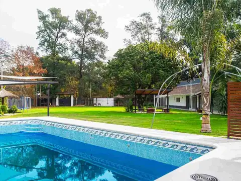 SE VENDE O PERMUTA EXCLUSIVO COMPLEJO EN CANNING.