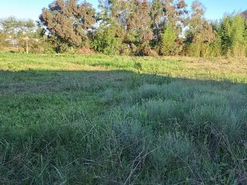 VENTA LOTE  ESCRITURA PLANO ESCOBAR CALLES GRAL PAZ URUGUAY