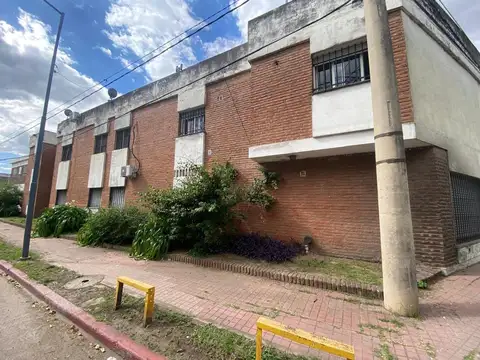 Oficina Monoambiente con 2 baños