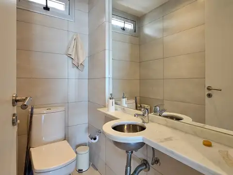 Departamento en Alquiler con 1 cocheras