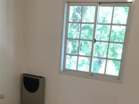 Obispo San Alberto 3400