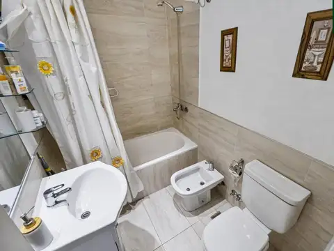 Departamento 3 ambientes con 2 baños