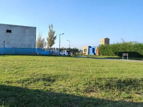 Terreno en Venta 25  mts Fondo