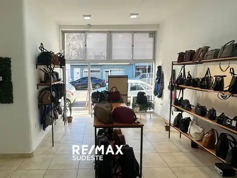 Local en Venta 50 años