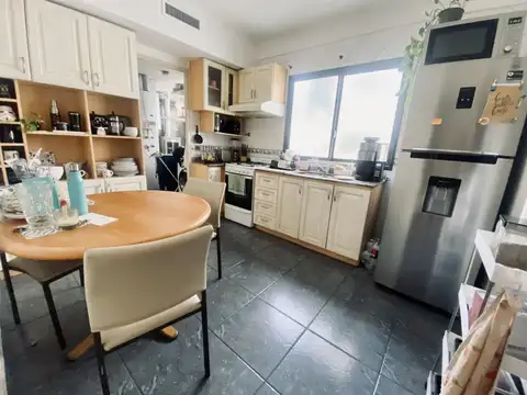 Departamento 3 ambientes con 2 baños