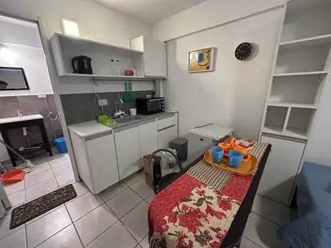 San Luis 600, Piso 1