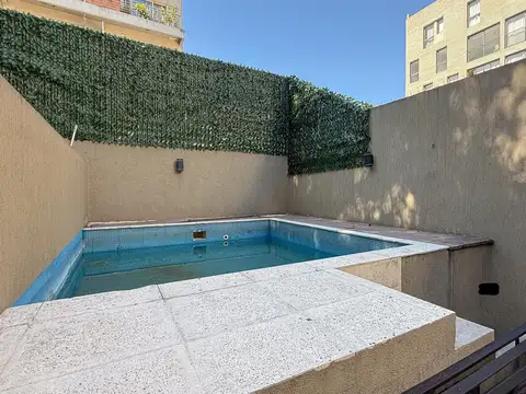 Departamento en alquiler con pileta propia en Saavedra