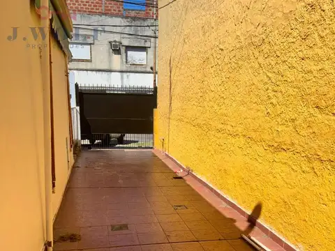 Depto Tipo Casa en Alquiler 60 años