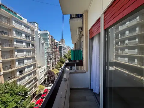 Falucho 2100