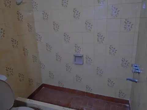 Depto Tipo Casa en Venta 45 años