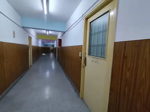 Oficina Comercial en Lanús Este